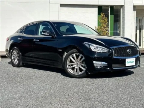 Nissan Fuga in cheap price