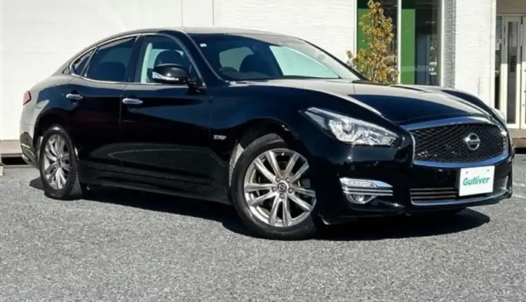 Nissan Fuga in cheap price