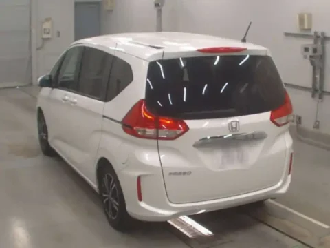 Honda Freed in best price