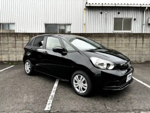 black color vehicle