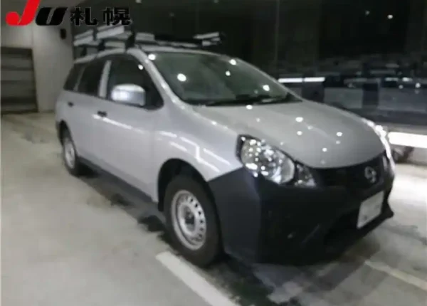 Nissan ad van