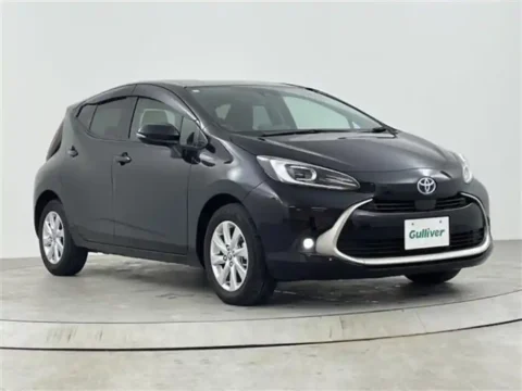Toyota Aqua 2025 for sale