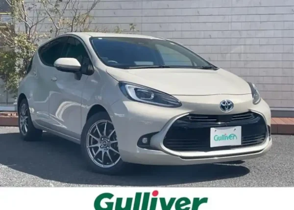 Toyota Aqua slightky used for sale