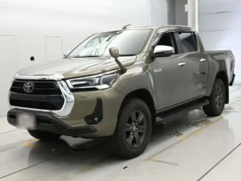 Toyota Hilux 2023 slightly used