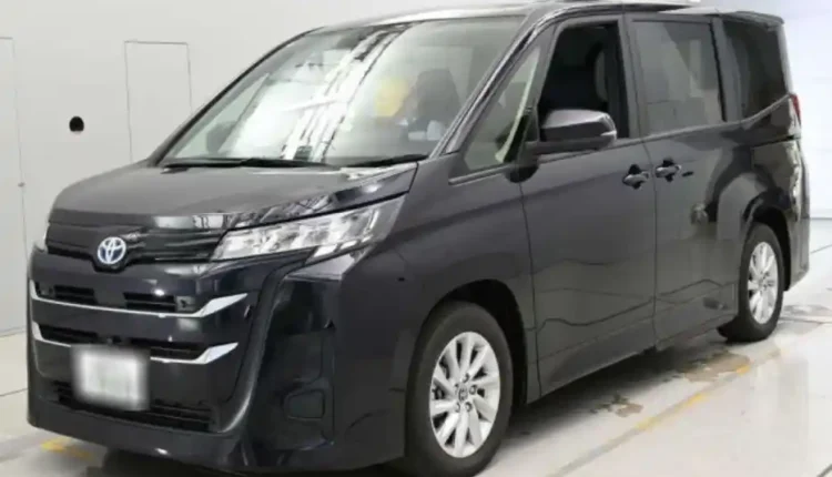 Toyota Noah for sale