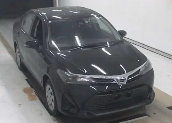 Toyota corolla axio 2024