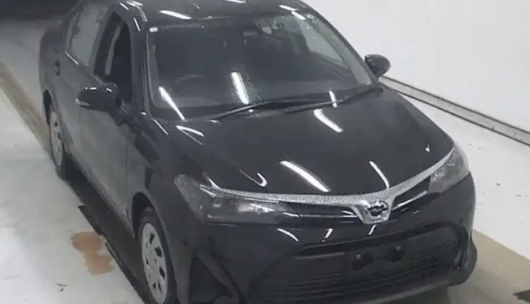 Toyota corolla axio 2024