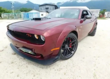 Dodge challenger for sale in Jamaica