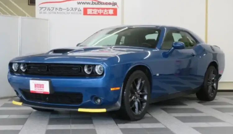 Dodge challenger for sale in Jamaica