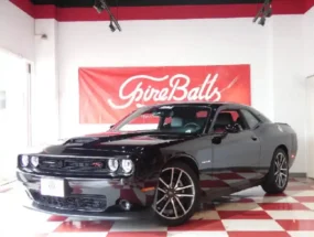 Dodge challenger for sale in Jamaica