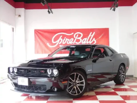 Dodge challenger for sale in Jamaica