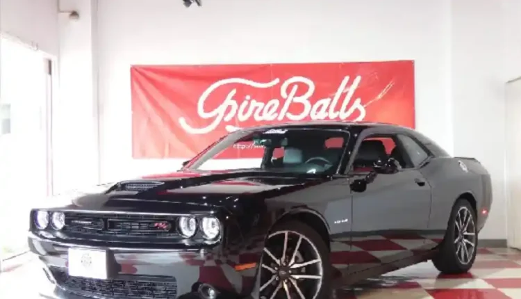 Dodge challenger for sale in Jamaica