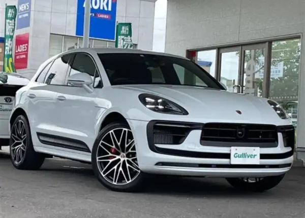 Porsche macan for sale in Jamaica