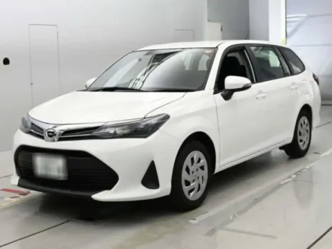 Toyota corolla axio 2025